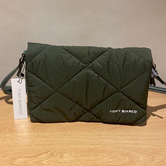 HOST PICK ✨ TONY BIANCO HANDBAG SOFT BAG STYLE KHAKI 2 inside pockets long strap - Picture 10 of 10